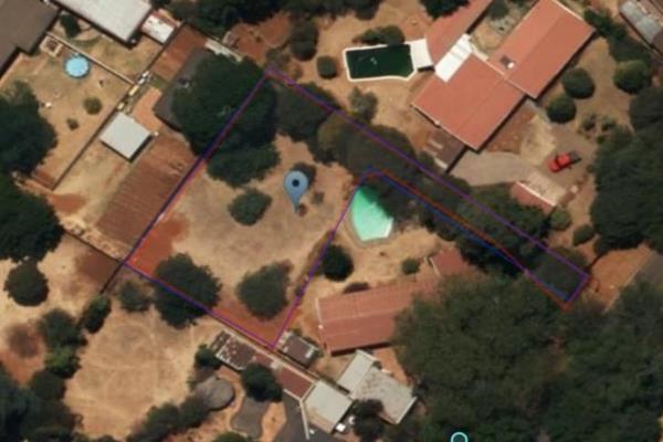 VACANT STAND - SIZE 1191sqm

RYNFIELD - BENONI

Build your new home !!!

FULLY SUBDIVIDED IN PAN HANDLE

Great area !!

Good street ...