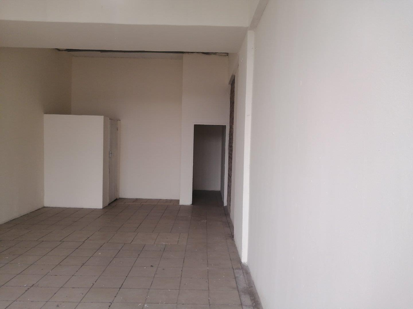 Commercial Property to Rent in Witbank Central