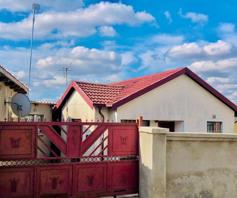 House for sale in Umthambeka