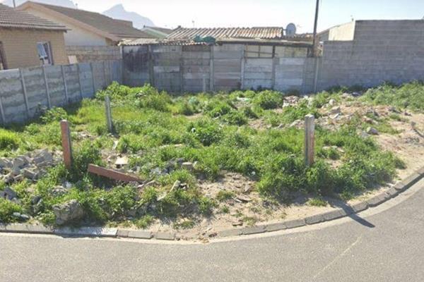 Affordable Plot for Sale in Seawinds – Only R 250,000!
Start building your future with this affordable 201m&#178; plot in Seawinds. ...