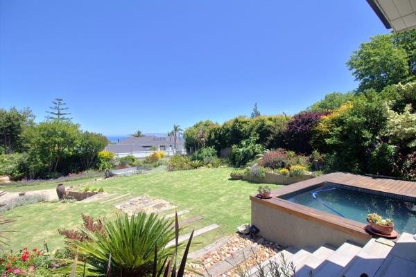 Elegant Home with Stunning Sea Views in Pristine, Upmarket Helena Heights 

Joint Mandate

Nestled on the scenic slopes of Helderberg ...