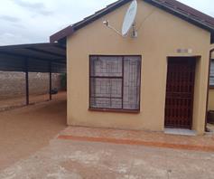 House for sale in Soshanguve VV