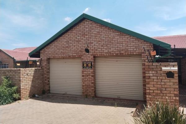 Come home to this spacious 3 bedroom and 2 bathroom, facebrick property enclosed by walls and fitted with electric fencing for your ...