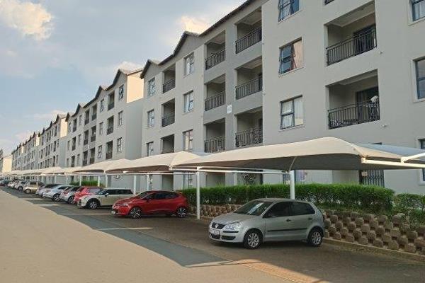 A decent apartment in a calm and pleasant complex is available for you in Erand Gardens, Midrand. It has 2 spacious beds, 1 bath), open ...