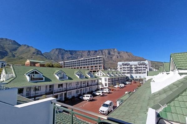 Loft Unit FOR SALE with amazing views of Table Mountain.
The Unit can be lived in and ...