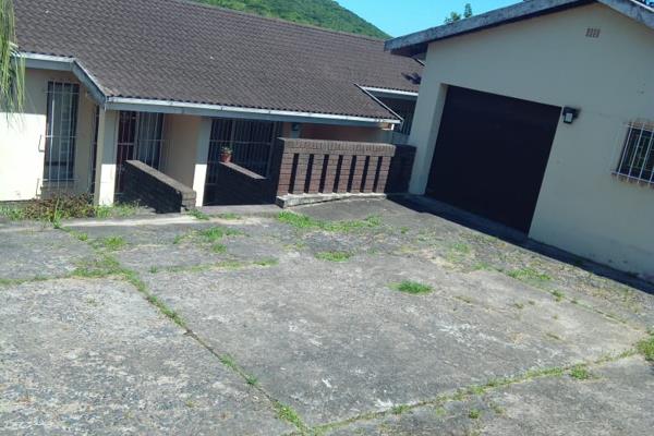 3 bedroom house to rent around Mandeni, its in a good location with public amenities
This is one of the most clean 3 bedroom house ...