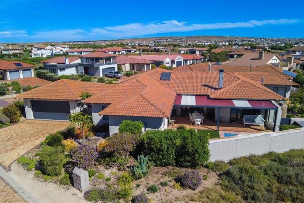 Luxurious Dual-Living Home in Langebaan Country Estate for Sale
Discover the perfect blend of luxury, convenience, and natural beauty ...