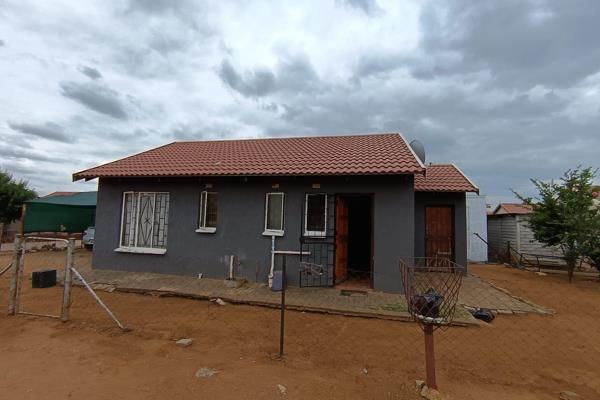 Welcome to your dream home in Sunrise View, Boitekong
The House has 3 Bedrooms, 1 Bathroom, a Separate Toilet, a Living Room and ...