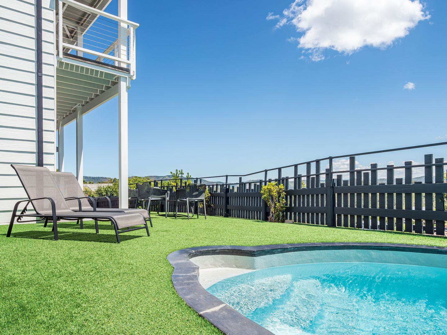 Photo of 3 Bedroom House to rent in Knysna Heights
