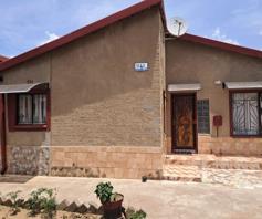 House for sale in Molapo