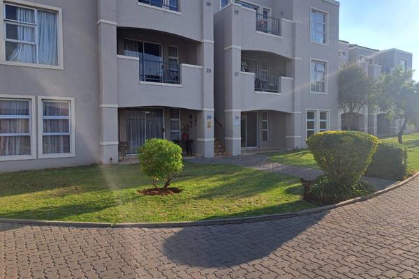 R 650 000

2 Bed Apartment in Villa Angelina Jansen Park

This lovely ground floor ...