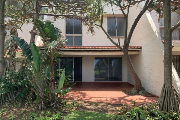 This garden apartment is situated on the Umhlanga beachfront and is a short walk to the shops in the Village and there is direct access ...