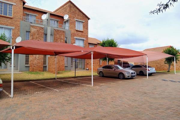 These apartments are located within a quiet complex in the heart of Pretoria North, Akasia offering:
A kitchen with built-in cupboards ...