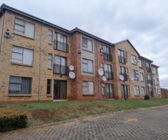 Apartment / Flat for sale in Weltevreden Park