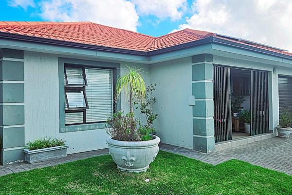 When entering this house, you&#39;ll be instantly hooked by the cozy little patio and the charming wooden door that sets the tone
for ...