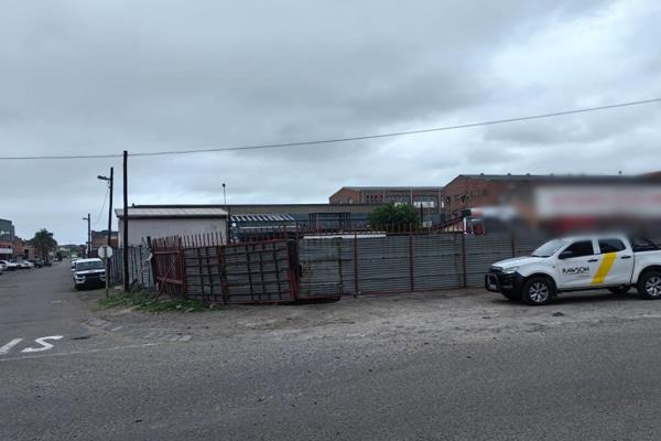 Rawson Commercial Durban South proudly presents the following property To Let

700 sqm Corner site Yard space.
Ideal for ...