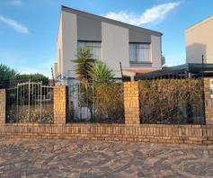 House for sale in Lenasia Ext 9