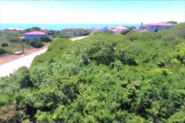 10 Leighton Hullett Drive , St Francis Bay, South Africa

Are you searching for the perfect spot to build your dream home or invest in ...