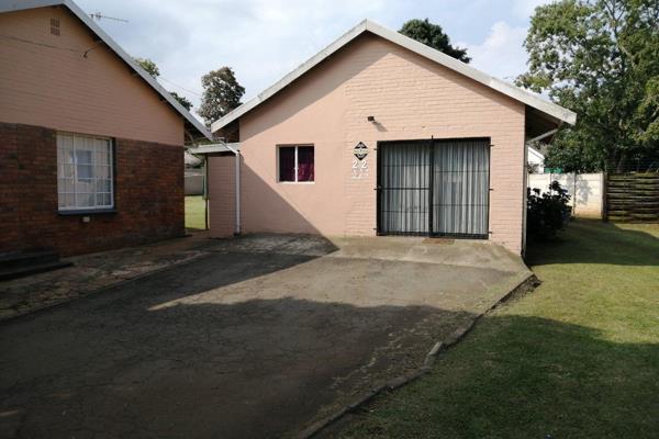 Convenient garden cottage, spacious rooms. Safe &amp; secure