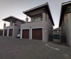 Townhouse for sale in Shellyvale