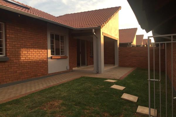 Monavoni; Free Standind 3 Bedrooms, 2 Full Bath Rooms with Bath and shower, Big Lounge ...