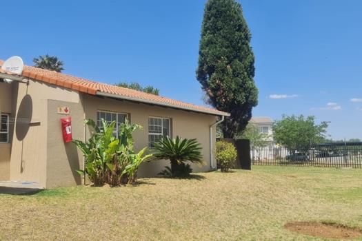 3 Bedroom Townhouse to rent in Elspark