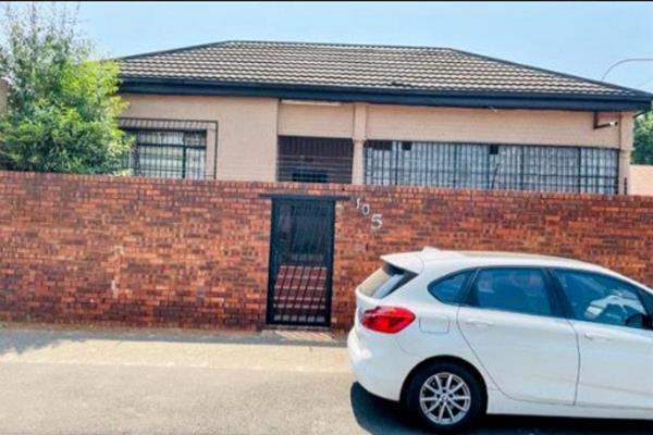 Going on Auction: Wednesday 18 December 2024
Reserve Price: R1 200 000.00. (All offers will be reviewed)
Expected Opening Bid: R1 150 ...