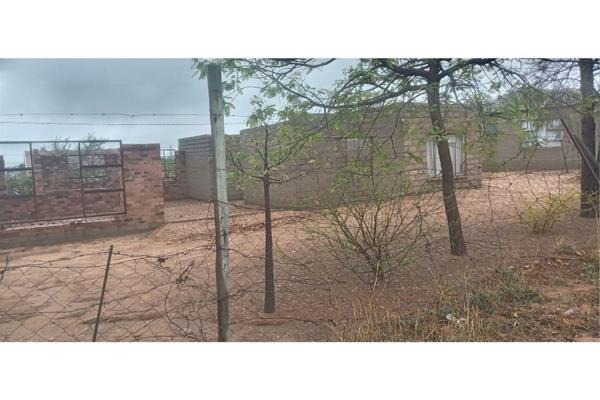 Tired of Municipality&#39;s expensive rates and taxes here is the opportunity not to be missed this property is incomplete but has some ...