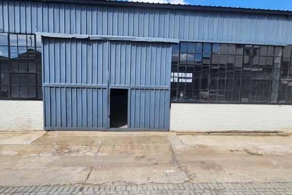 Spacious 350m2 factory available for rent in Chamdor, Krugersdorp 

Spacious 350m2 ...