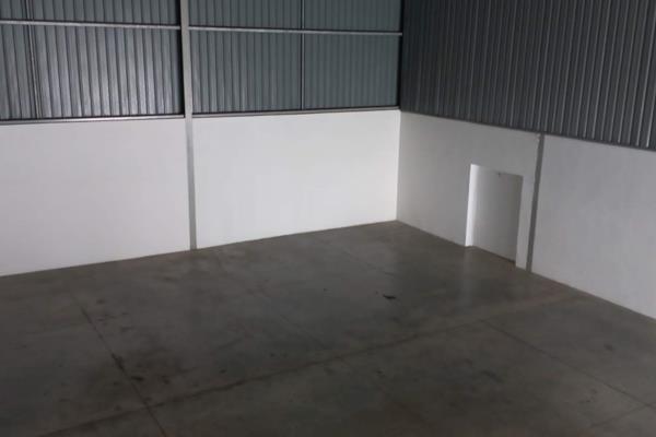 Warehouse available within secure Business Park!
Popular complex, with security gate and ...