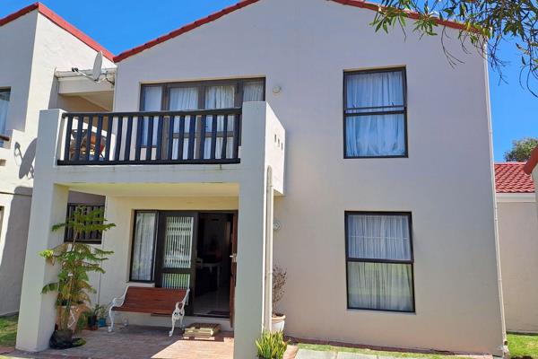 Apartments Flats to Rent in Strand