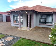 House for sale in Mandela View