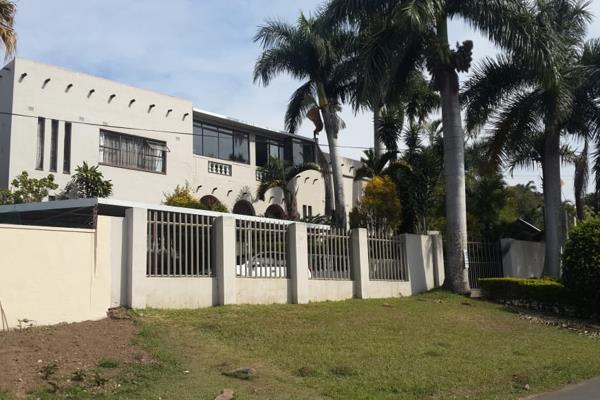 3-Bedroom Apartment for Rent in Scenic Pinetown!
Apartment Details:
•	Type: 3 Bedroom Apartment
•	Bathroom: 1
•	Kitchen: Fully ...