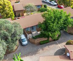 Townhouse for sale in Newlands