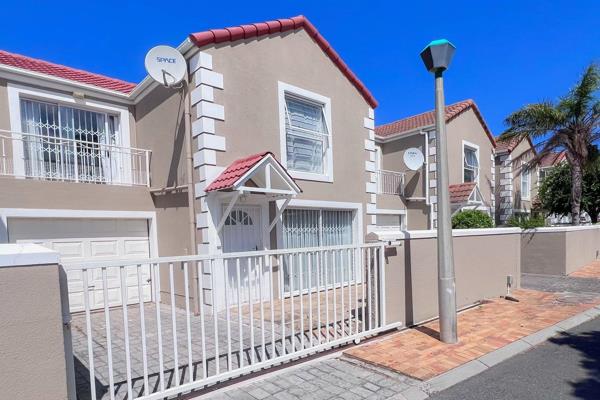 Located in one of the most sought-after neighbourhoods in Somerset West, this double-storey townhouse is set within a secure complex ...