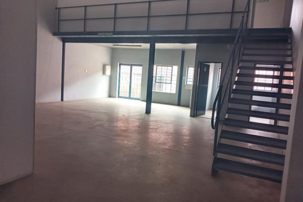 Commercial/Retail property to let in Futura

Office, workshop, kitchenette, bathroom. R 12 200 Excl Vat, with utilities that will be  ...