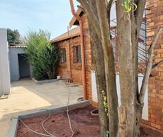 House for sale in Vosloorus Ext 10