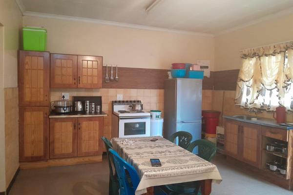 Zamdela

SOLE MANDATE

Beautiful family home. Ready to move in

Do not miss this opportunity 
 
Financial Planning: 
R 650 ...