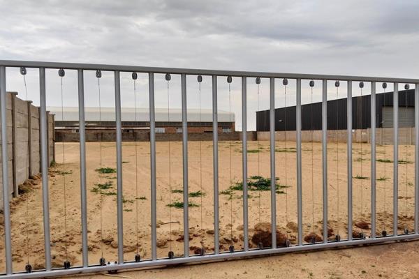 The stand is situated North against Mercury Street, Soil conditions seems to be suitable for conventional building construction.