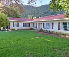 House for sale in Graaff-Reinet