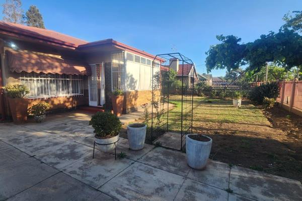 This cozy home is thoughtfully designed to provide comfort and functionality for family living. The inviting lounge offers a warm space ...