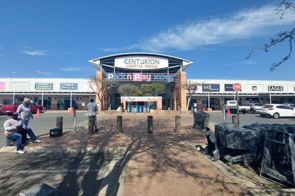 Centurion lifestyle centre | 54 square meter retail space to let | violin close | ...