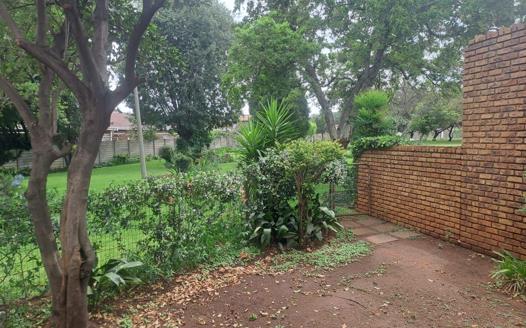 2 Bedroom House for sale in Vanderbijlpark NE