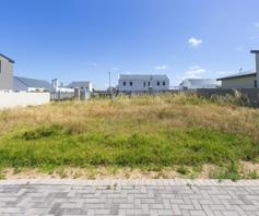 Vacant Land / Plot for sale in Sunset Estate