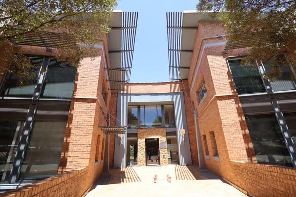 A-Grade office space for rent in Die Hoewies, Centurion. This park consists of five ...