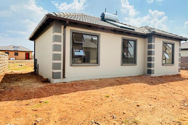 New 3-Bedroom, 2-Bath House for Sale in Protea Glen!

Own your dream home today! ...