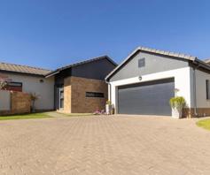 Townhouse for sale in Amberfield Valley