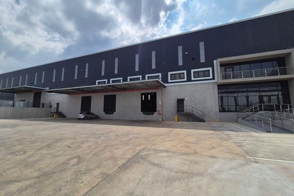 This brand-new warehouse, available for lease within a secure industrial park, boasts 1,833m2 of pristine warehouse space paired with 297m2 of modern office and ablution facilities. The property offers 24-hour security, ensuring ...