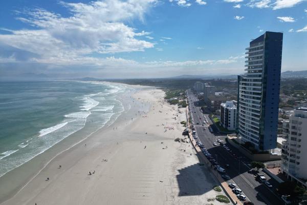 This luxurious 208 sqm beachfront apartment offers an exquisite living experience ...