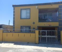 House for sale in Khaya